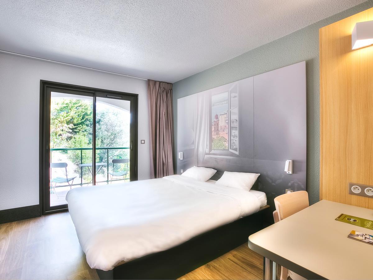 B&B Hotel Villeneuve Loubet Village Exterior photo